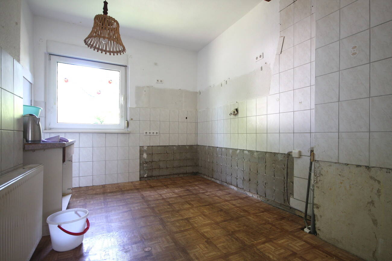 Immobilie in Falkensee - Zur Sanierung: Charmantes Einfamilienhaus mit Wintergarten von 1928 auf sonnigem Südgrundstück - Bild 4