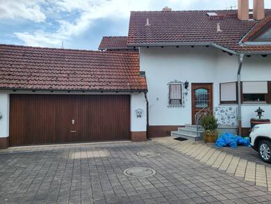 Haus zur Miete 1.800 € 4 Zimmer 134 m² 460 m² Grundstück frei ab sofort Edmund-Weil-Weg 3 Riegel 79359