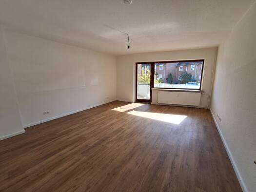 WG-Zimmer zur Miete 557 € 3 Zimmer 63 m² EG Peiner Weg 3 Burgdorf 31303