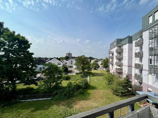 Wohnung zum Kauf 258.000 € 3 Zimmer 84 m² 2. Geschoss Königstädten Rüsselsheim 65428