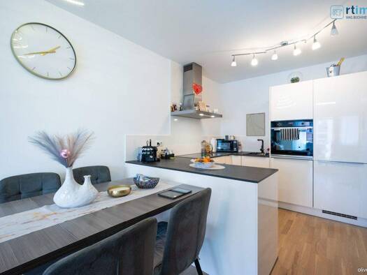 Terrassenwohnung zum Kauf - Erstbezug 475.000 € 3 Zimmer 67,6 m² 9. Geschoss frei ab 01.07.2026 Wien 1100