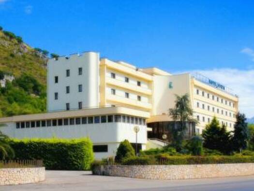 Haus zum Kauf 10.000.000 € 20 Zimmer Cassino, Latium 03043