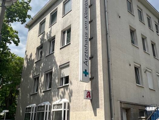 Medizinisches Gebäude zum Kauf 150.000 € 6 Zimmer 161 m² Bürofläche Am Kleistpark 1 Frankfurt Frankfurt (Oder) 15230