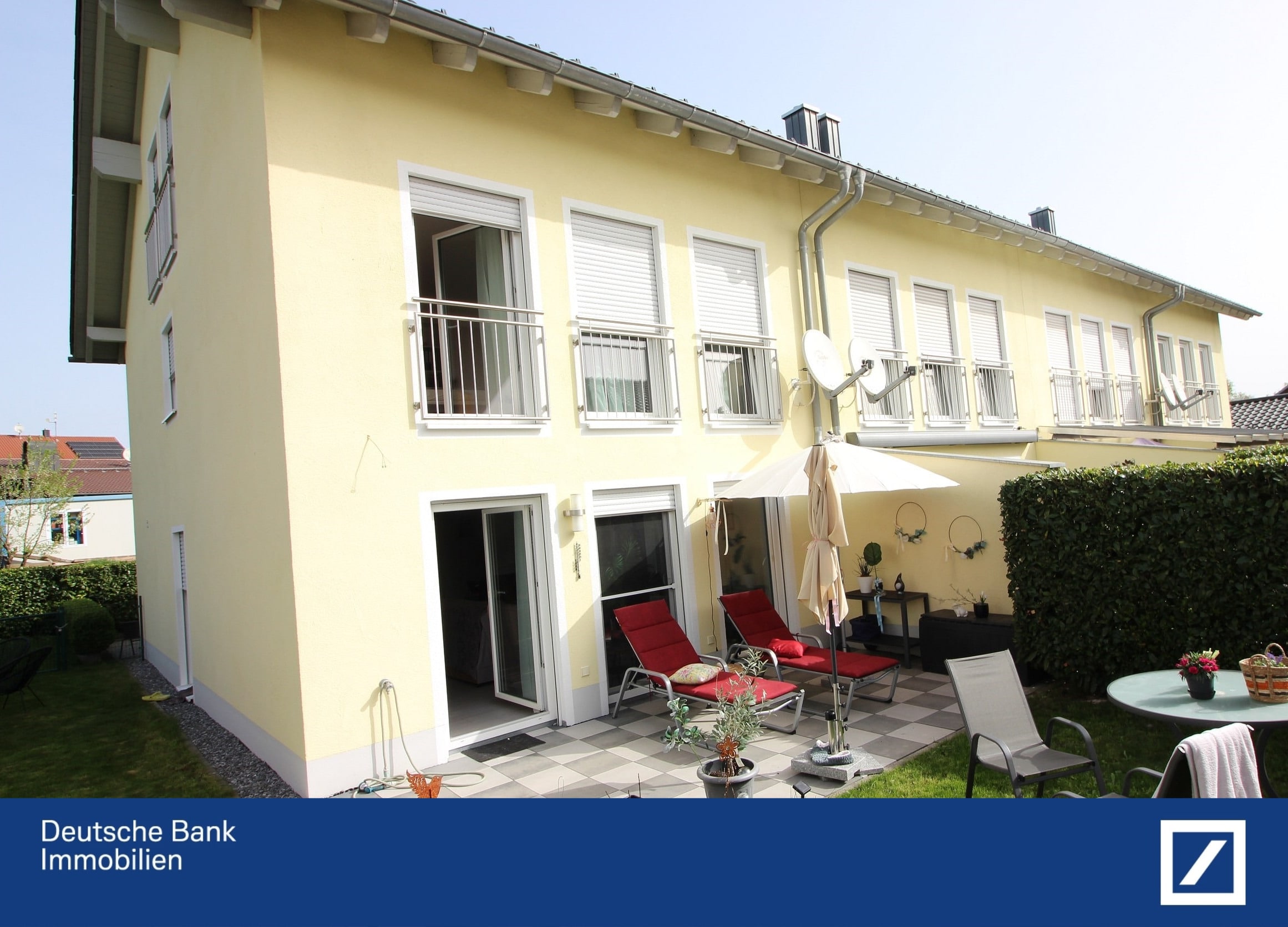 Reihenendhaus zum Kauf 470.000 € 5,5 Zimmer 161,9 m²<br/>Wohnfläche 240 m²<br/>Grundstück Rettenbach Deggendorf 94469