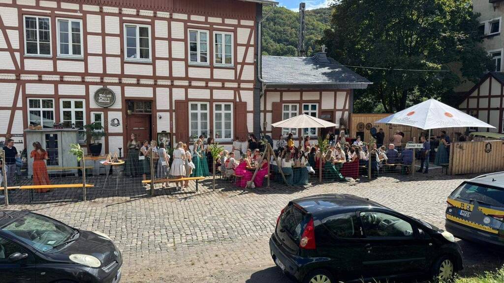 Sonstiges zum Kauf 1.500.000 € 12 Zimmer 280 m² 400 m² Grundstück Winningen 56333