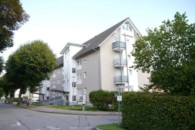 Mehrfamilienhaus zum Kauf als Kapitalanlage geeignet 56 Zimmer 1.254 m² 2.079 m² Grundstück Bonndorf Bonndorf im Schwarzwald 79848