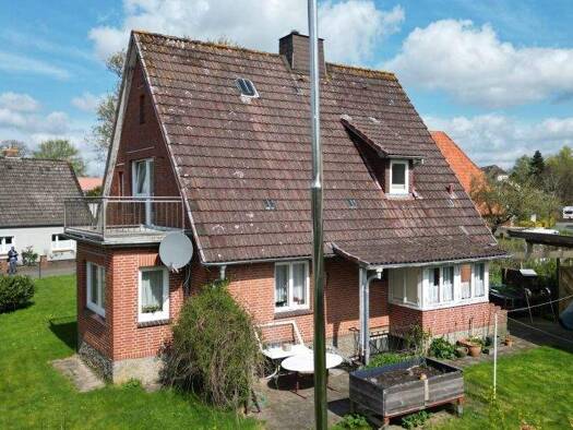 Einfamilienhaus zum Kauf 169.000 € 4 Zimmer 107 m² 931 m² Grundstück Lunden 25774