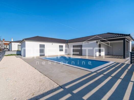 Haus zum Kauf 399.000 € 4 Zimmer 124 m² Centar, Loborika