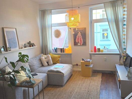Wohnung zur Miete 400 € 2 Zimmer 50,3 m² frei ab 01.12.2026 Schelfstadt Schwerin 19055