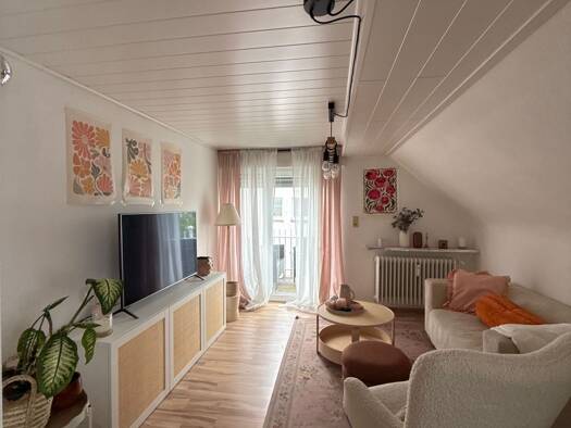 Wohnung zur Miete 1.100 € 3 Zimmer 80 m² Geschoss 3/3 frei ab 15.10.2026 Biebrich Biebrich 65203
