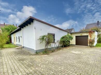 Bungalow zum Kauf 325.000 € 6 Zimmer 121,3 m² 1.081 m² Grundstück Scheßlitz Scheßlitz 96110