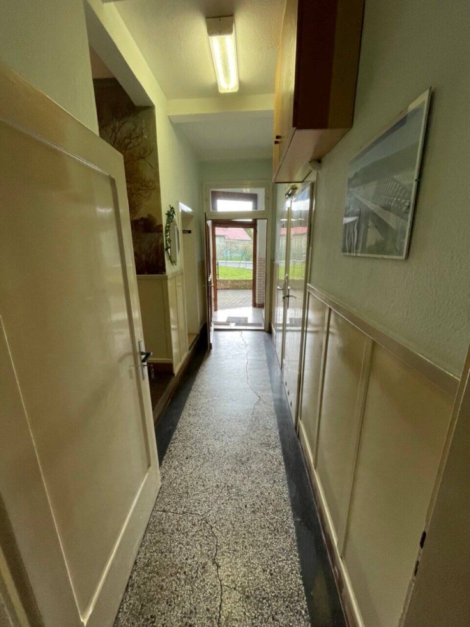 Property thumbnail 11