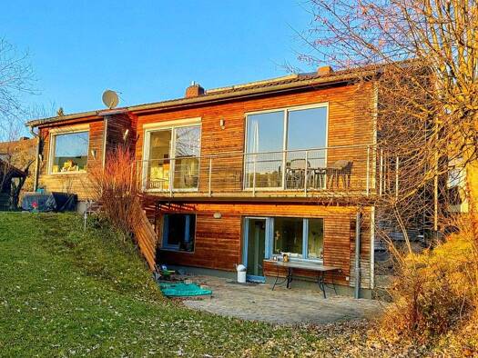 Einfamilienhaus zum Kauf 369.000 € 5 Zimmer 151,7 m² 561 m² Grundstück frei ab 01.05.2026 Kronach 96317