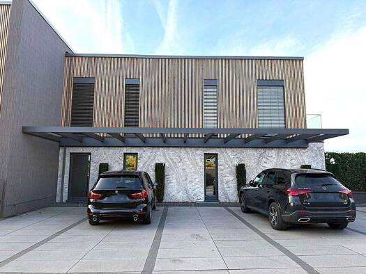 Wohnung zur Miete 1.090 € 3 Zimmer 93,7 m² Bad Hersfeld 36251