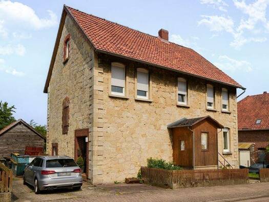 Einfamilienhaus zum Kauf 130.000 € 5 Zimmer 110 m² 1.170 m² Grundstück Duingen 31089