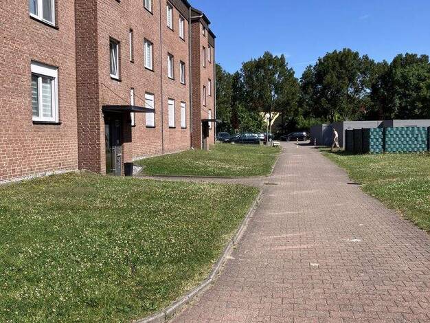 Wohnung zur Miete nur mit Wohnberechtigungsschein 403 € 3,5 Zimmer 71,4 m² 3. Geschoss Lorenzstraße 36 Brambauer Lünen 44536