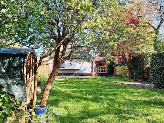 Einfamilienhaus zum Kauf 949.000 € 8 Zimmer 210 m² 995 m² Grundstück frei ab sofort Niendorf Hamburg 22453