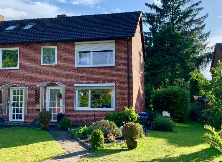 Reihenendhaus zum Kauf 355.000 € 4 Zimmer 114 m²<br/>Wohnfläche 456 m²<br/>Grundstück Garstedt Norderstedt 22850