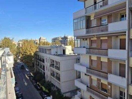 Wohnung zum Kauf 360.000 € 4 Zimmer 182 m² Pescara 65124