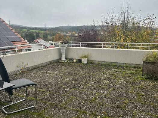 Wohnung zur Miete 1.087 € 3,5 Zimmer 99,8 m² frei ab sofort Im Glockenziel 4 Engen Engen 78234