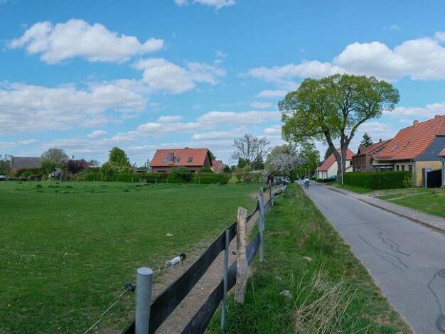 Grundstück zum Kauf provisionsfrei 210.000 € 4.403 m² Grundstück Blumenstrasse Warnow Warnow 18249
