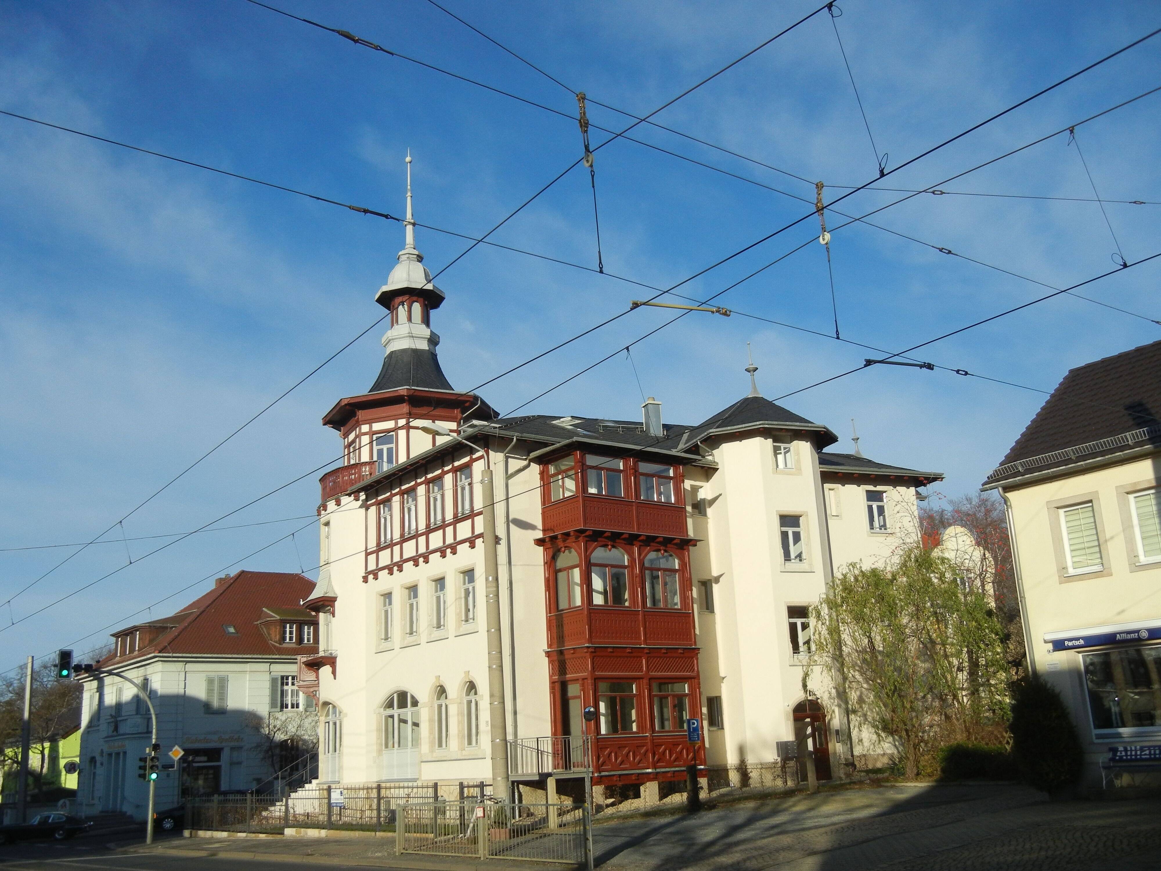 Property thumbnail 3