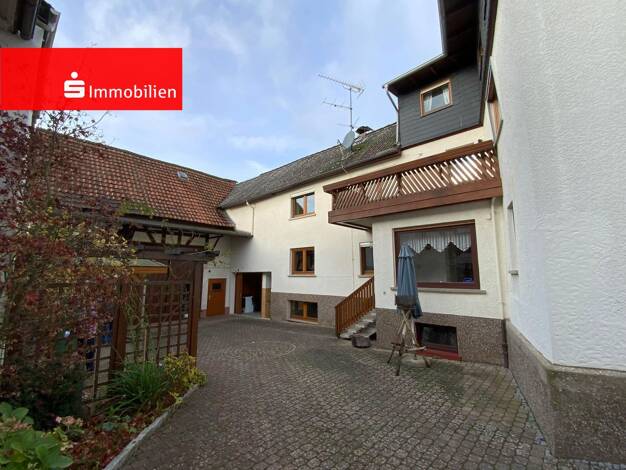 Einfamilienhaus zum Kauf 198.500 € 6 Zimmer 183 m² 395 m² Grundstück Bonbaden Braunfels 35619