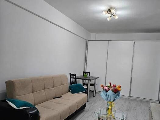 Studio zur Miete 570 € 1,5 Zimmer 35 m² frei ab sofort Lechhausen Augsburg 86167