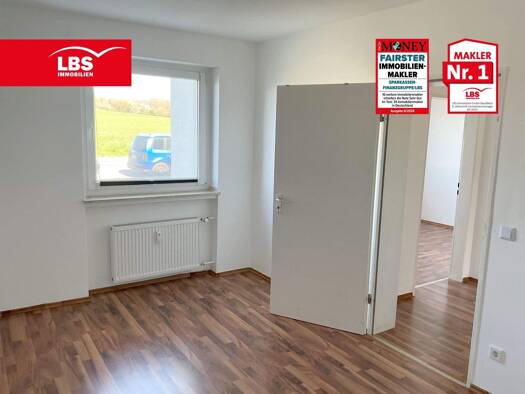 Wohnung zum Kauf 105.000 € 4 Zimmer 94 m² frei ab sofort Hakedahl Detmold 32758