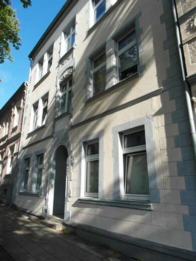 Wohnung zur Miete nur mit Wohnberechtigungsschein 285 € 2,5 Zimmer 52 m² Dachgeschoss, 3. Geschoss frei ab 01.06.2025 Am Kalverkämpchen 6 Kray Essen 45307