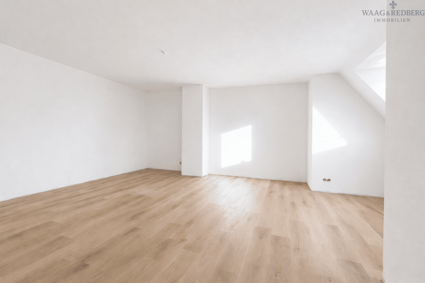 Mehrfamilienhaus zum Kauf – pohled 6