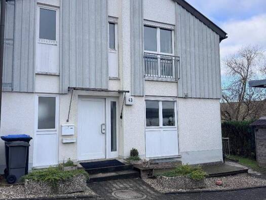 Doppelhaushälfte zur Miete 1.300 € 4 Zimmer 138 m² 300 m² Grundstück Donaublick 43 Unterelchingen Elchingen 89275