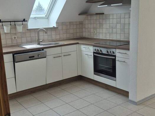 Studio zum Kauf 217.500 € 2,5 Zimmer 3. Geschoss frei ab sofort Wörthstraße Kitzingen 97318