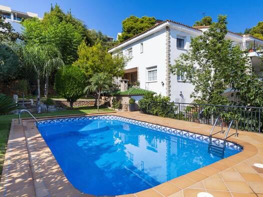 Haus zum Kauf 1.195.000 € 750 m² 1.191 m² Grundstück Benicàssim / Benicasim 12560