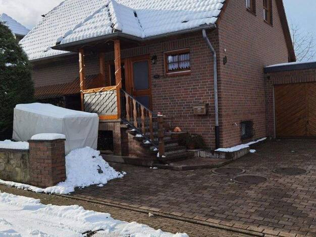 Einfamilienhaus zum Kauf provisionsfrei 388.000 € 4 Zimmer 122 m² 631 m² Grundstück Bad Salzgitter-Bad 38259