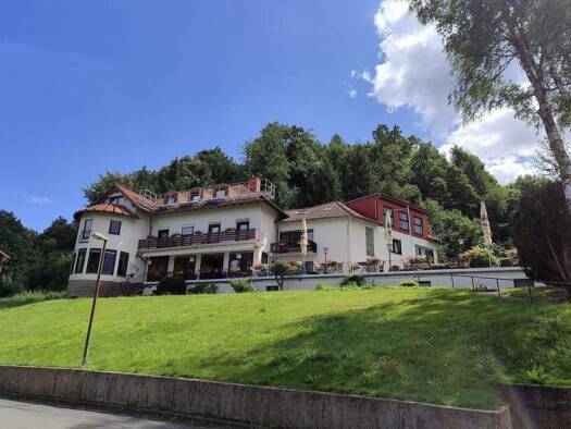 Hotel zum Kauf als Kapitalanlage geeignet 650.000 € 15 Zimmer 1.000 m² 2.000 m² Grundstück Nieheim Nieheim 33039