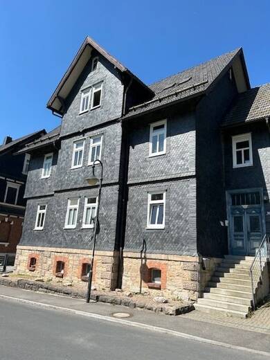 Wohnung zur Miete 270 € 2 Zimmer 49 m² 1. Geschoss frei ab sofort Rauenstein Frankenblick 96528