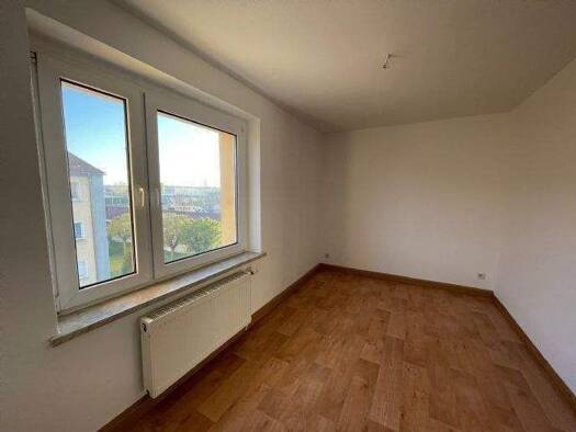 Wohnung zur Miete 320 € 3 Zimmer 61,6 m² 4. Geschoss frei ab sofort Aylsdorfer Straße Zeitz Zeitz 06712