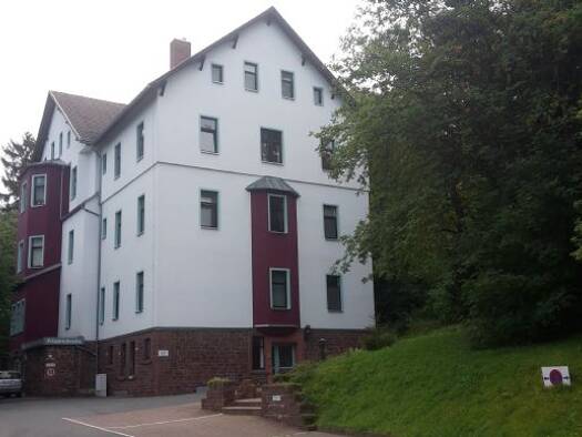 Wohnung zur Miete 320 € 2 Zimmer 37,1 m² 3. Geschoss Friedrichroda Friedrichroda 99894