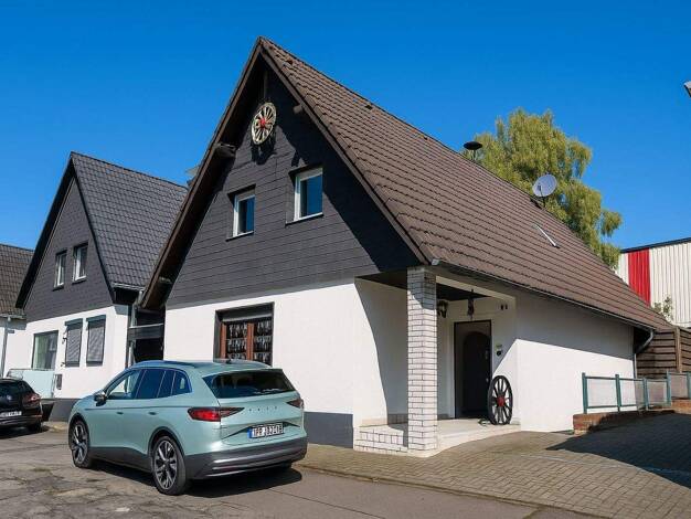 Sonstiges zum Kauf als Kapitalanlage geeignet 279.000 € 3 Zimmer 123 m² 295,1 m² Grundstück Mettmann 40822