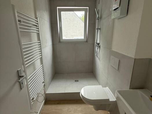 Studio zur Miete 730 € 1 Zimmer 56 m² 3. Geschoss frei ab 15.08.2026 Herwarthstraße 77 Huttrop Essen 45138
