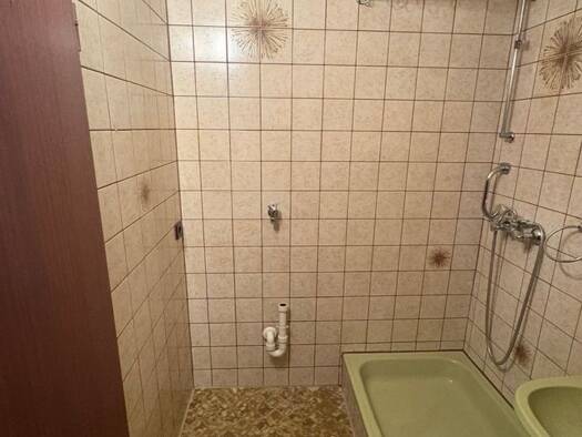 Wohnung zur Miete 750 € 2,5 Zimmer 60 m² frei ab sofort Thomashardt Lichtenwald 73669