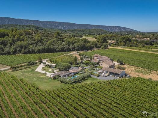 Einfamilienhaus zum Kauf 2.500.000 € 378 m² 19.674 m² Grundstück Ménerbes 84560
