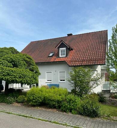 Einfamilienhaus zum Kauf 385.000 € 5 Zimmer 140 m² 710 m² Grundstück Neunburg Neunburg vorm Wald 92431
