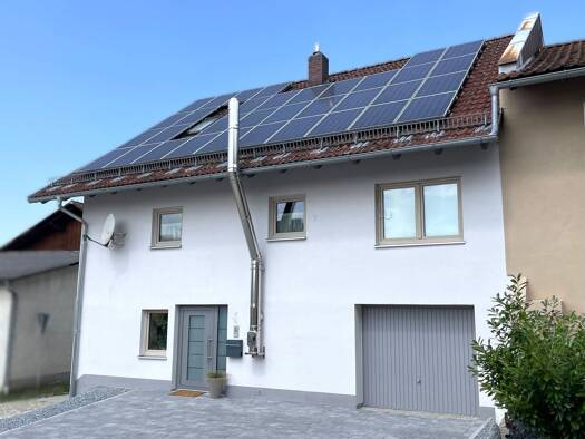 Doppelhaushälfte zum Kauf 379.000 € 5 Zimmer 209,9 m² 315 m² Grundstück Winzer Winzer 94577
