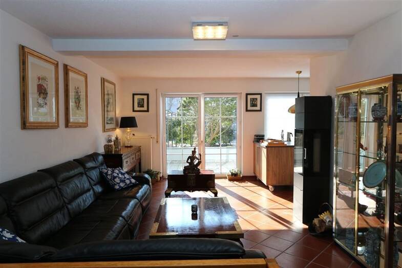 Haus zum Kauf 6 Zimmer 157,9 m² 383 m² Grundstück Dingolfing Dingolfing 84130