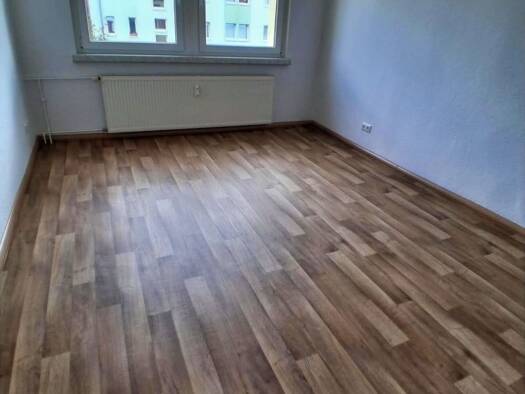 Wohnung zur Miete 306 € 2 Zimmer 47,1 m² 3. Geschoss frei ab sofort Joachim-A-Burgk-Straße 1 C Burg Burg 39288