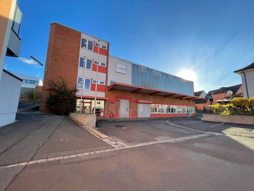 Lagerhalle zur Miete 4.100 m² Lagerfläche Langenzenn Langenzenn 90579