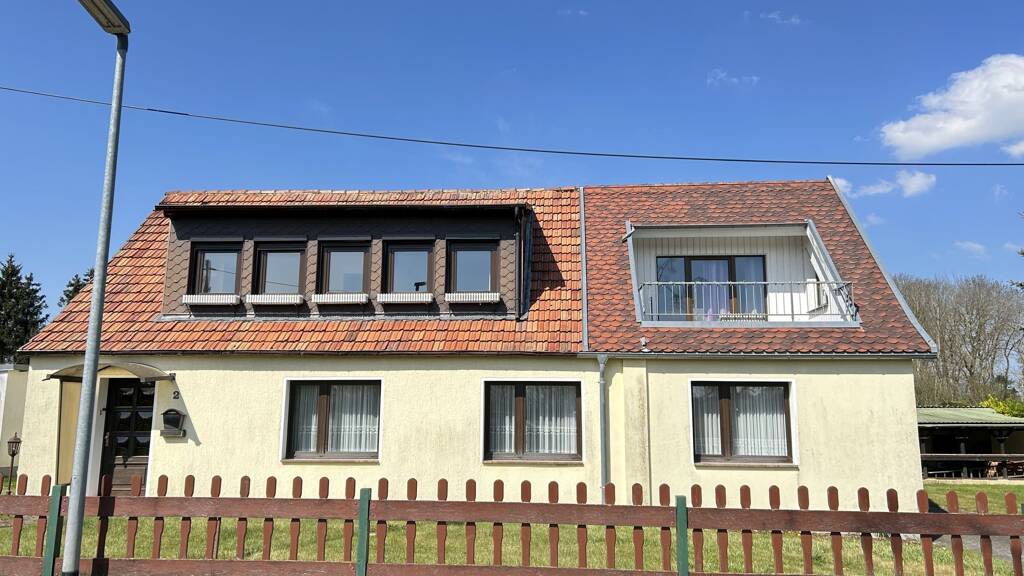 Haus zum Kauf 285.000 € 7 Zimmer 230 m² 1.885 m² Grundstück frei ab sofort Questin Grevesmühlen 23936