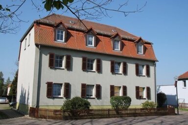 Wohnung zur Miete 420 € 2 Zimmer 60 m² EG frei ab sofort OttoHeinig-Straße 6 Rötha Rötha 04571